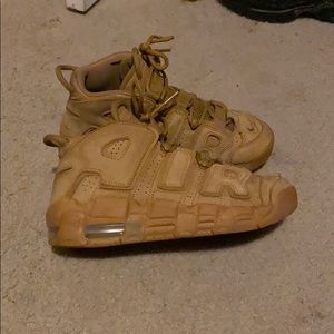 Air More Uptempo Flax (GS)